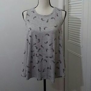 🌈 5/$25 Peacock Print Flowy Tank